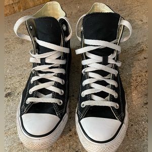 Black Unisex Converse